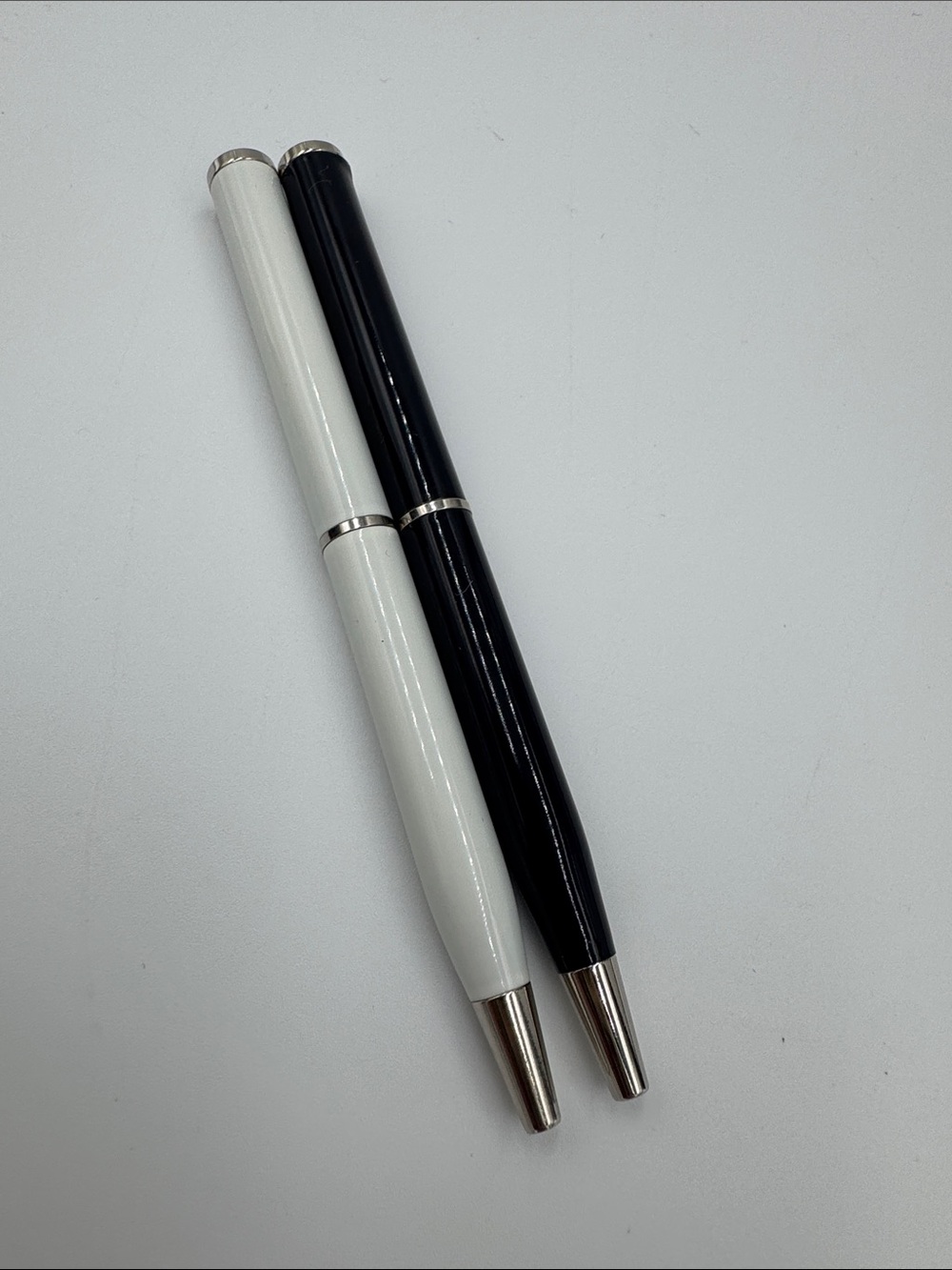 Coach Pen - Black & White - Pick 1 - NWOT - Picture 3 of 5